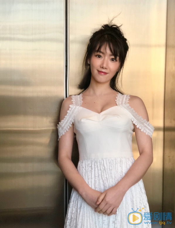 王婷個人資料簡介 王婷演藝經歷 王婷氣質寫真圖片